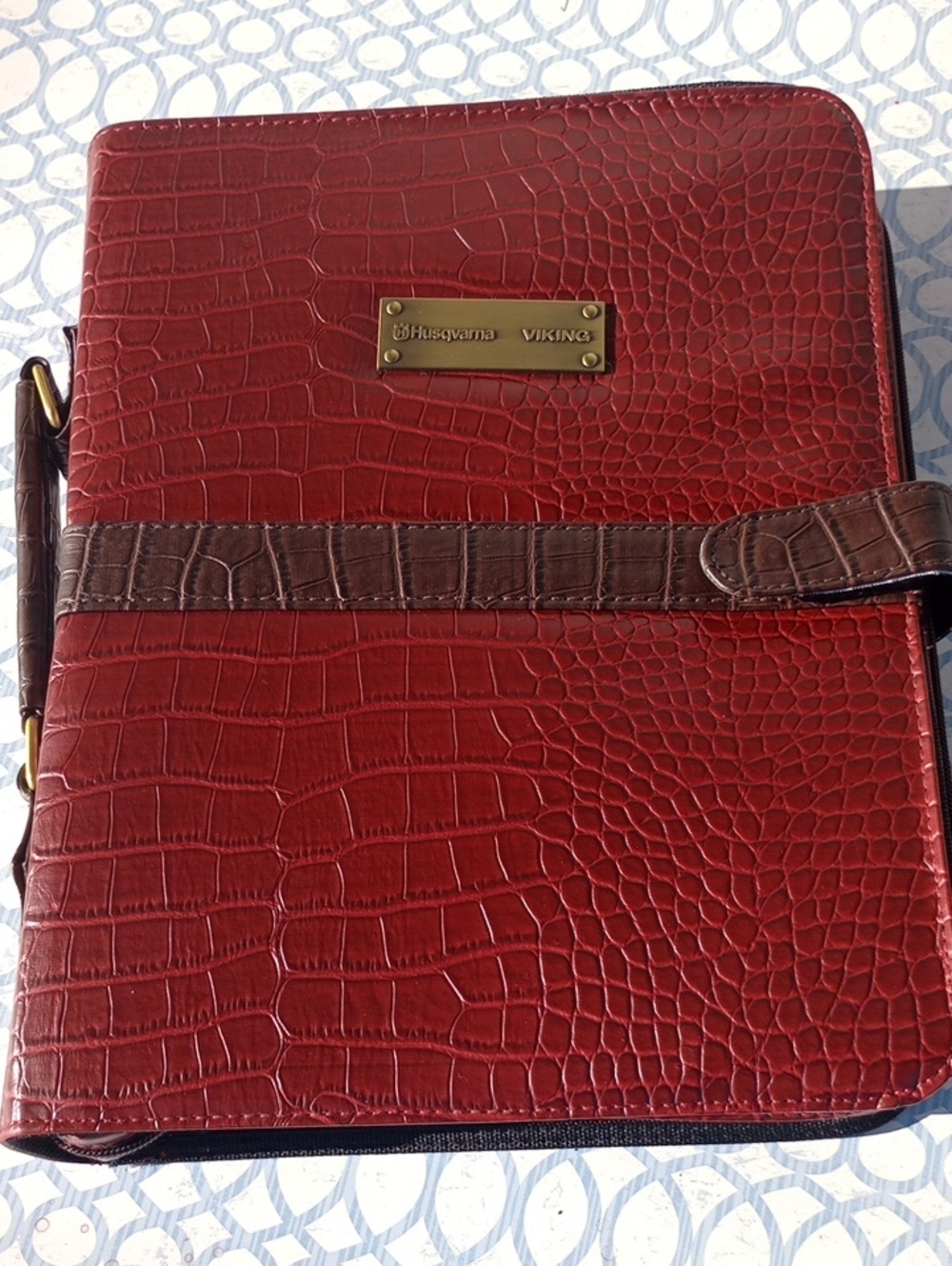 Husqvarna Viking Croc-Embossed Red Sewing Machine Case
